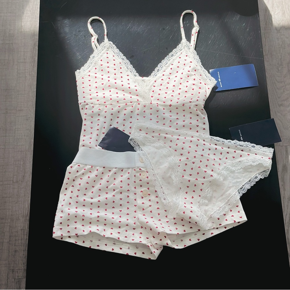 Brandy Melville Heart set